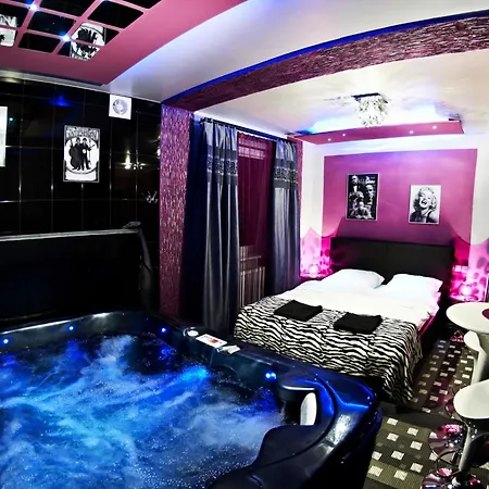 Мини-отель A2 - 24h - Self Check-in - Free Parking